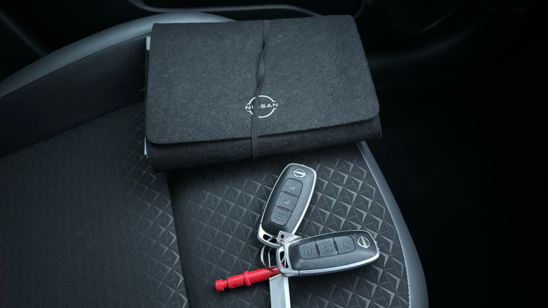 Nissan Juke 1.0 DiG-T 114 N-Connecta 5dr Petrol Hatchback